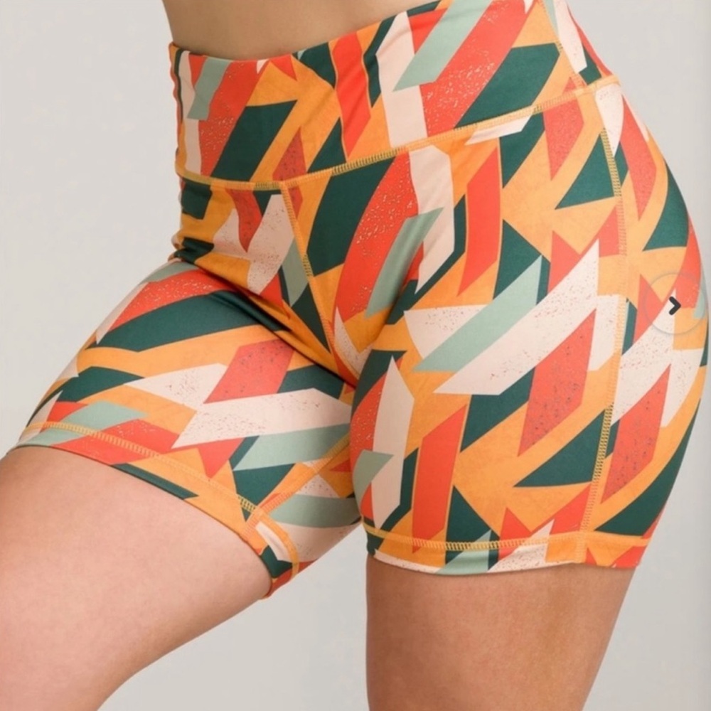 IAB MFG Green Yellow Orange Abstract No Ride Bike Shorts
